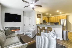 On 4+ Acres! Modern Home w/ Lake Access in Orange - Innenbereich