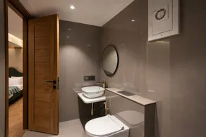 AB's Abode-A Boutique Hotel - Bathroom