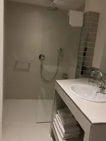Hotel Scherf - Badeværelse