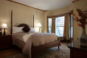 Showers Inn - Room