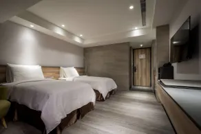 D D Hotel - Room