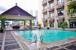 Mega Anggrek Hotel Jakarta Slipi - Pool