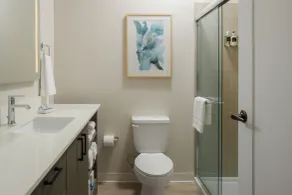 WaterWalk Extended Stay by Wyndham Tucson - Baño