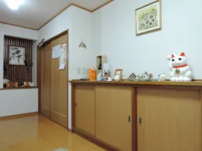 Beppu Yukemuri-no-oka Youth Hostel - Interior entrance