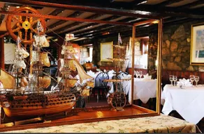The Crusoe - Restaurant