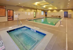 Holiday Inn Houston East-Channelview by IHG - Piscine
