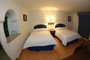 Hotel Gran Plaza & Convention Center - Chambre