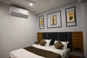 HOTEL SKY GOLD - Room