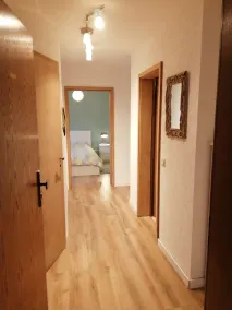 Katya - Entrada interior