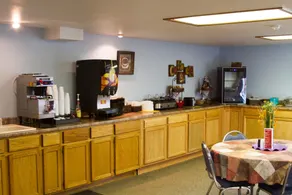 Cottonwood Inn & Suites - Restaurant