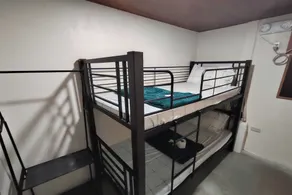 La Ud Lounge and Hostel - Chambre