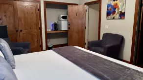Wesbert Winery & Guest Suites - Chambre