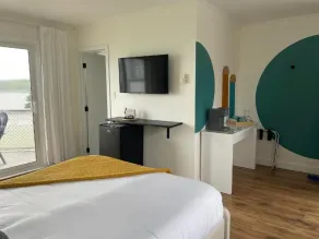 The Marmalade Motel - Room