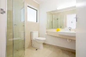 Abel Tasman Lodge - Baño