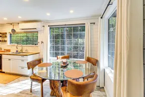 Deck & Grill: 'cozy Cottage' in Talking Rock! - Interiør