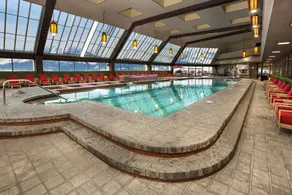 Nugget Casino Resort - Piscine