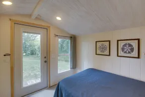Cozy Fremont Cottage on Lake Poygan + Fishing Dock - Interior