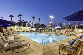 Anaheim Resort Suites - Piscine