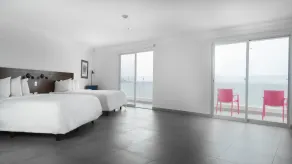 Garner Hotel Mazatlan Beach by IHG - Room