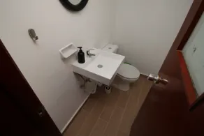 Urban Beach I - Bathroom