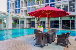 Good Studio Near Binus At Pacific Garden Apartment - Pool