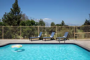 Ayres Suites Diamond Bar - Piscina