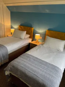 The Corrie Hotel - Chambre