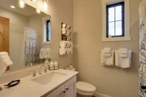 Pet Friendly Lakefront Home: Dock, Kayaks & More! - Intérieur