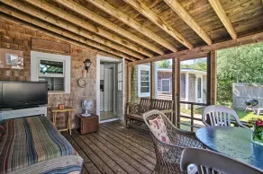 Charming MV Cottage: Walk to Dtwn Oak Bluffs! - Innvendig
