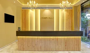 Treebo Premium Golden Bliss Trimurti Nagar Square - Reception
