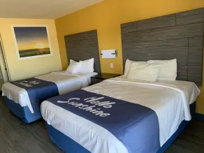 Days Inn by Wyndham Okmulgee - Zimmer