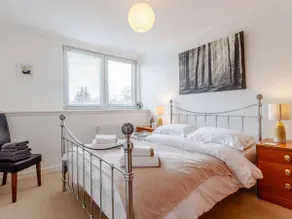City Apartment with Rural Charm - Quarto