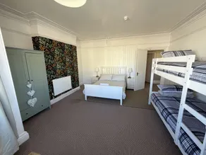 Avalon Lodge - Room