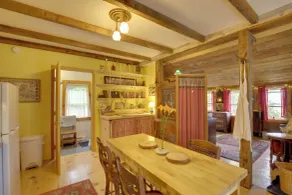 Cozy 1930s-style Waterfront Maine Cabin w/ Dock! - Interiør