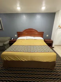 Sallisaw Inn - Room