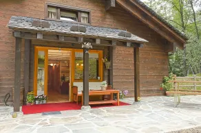 Agriturismo Alagna - Interior entrance