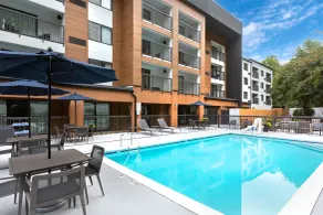 Courtyard Winston-Salem Hanes Mall - Piscine