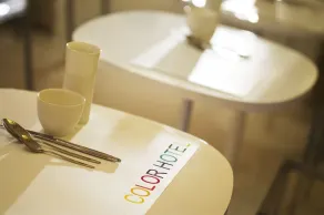 Color Design Hôtel - Restaurant