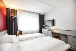Good Morning + Bad Oldesloe - Room
