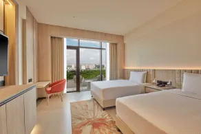 Hilton Gurugram Baani City Centre - Room