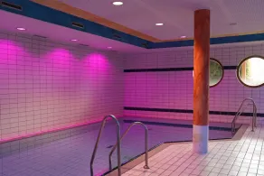 Hotel Sonnenhof - Tante ALMA`s Sommerfrische - Piscina