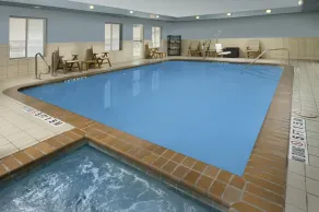 Holiday Inn Express & Suites San Antonio West Sea World Area by IHG - Piscine