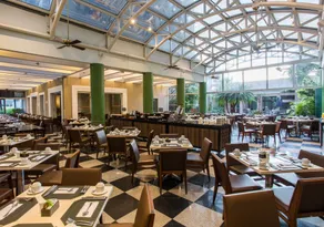 Estanplaza International - Restaurant