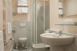 Hotel & Residence Torino Centro - Stazione Porta Susa - Bathroom