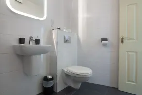 Arden House - Badezimmer
