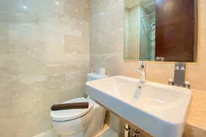 Nice Designed And Homey Studio At Menteng Park Apartment - Badeværelse