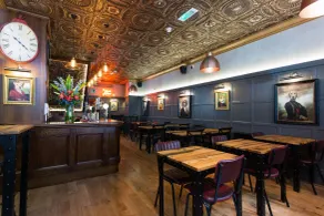 The Grafton Arms Pub & Rooms - Restaurant