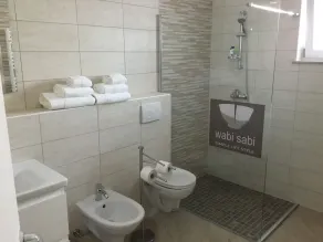 Wabi Sabi Resort & Apartments - Badrum