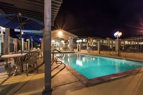 Quality Inn Near China Lake Naval Station - Piscine