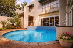 Whistletree Luxury Manor - Pool